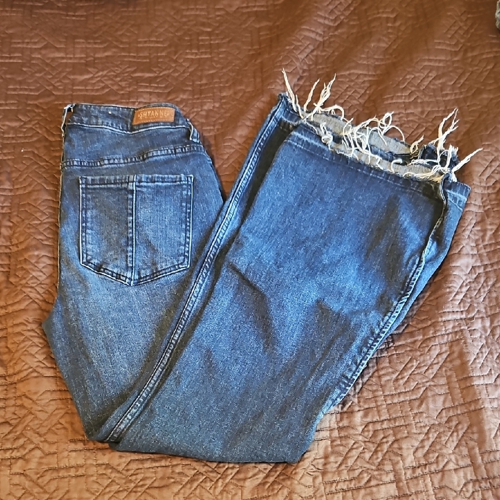 Shyanne Frayed Hem Blue Jeans